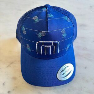 Travis Matthew Vibrant Blue Snapback Golf Hat Baseball Hat Pineapple NWT